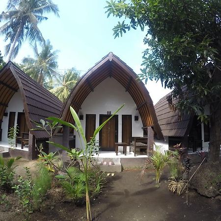 Hello Lumbung Homestay Gili Air Zewnętrze zdjęcie